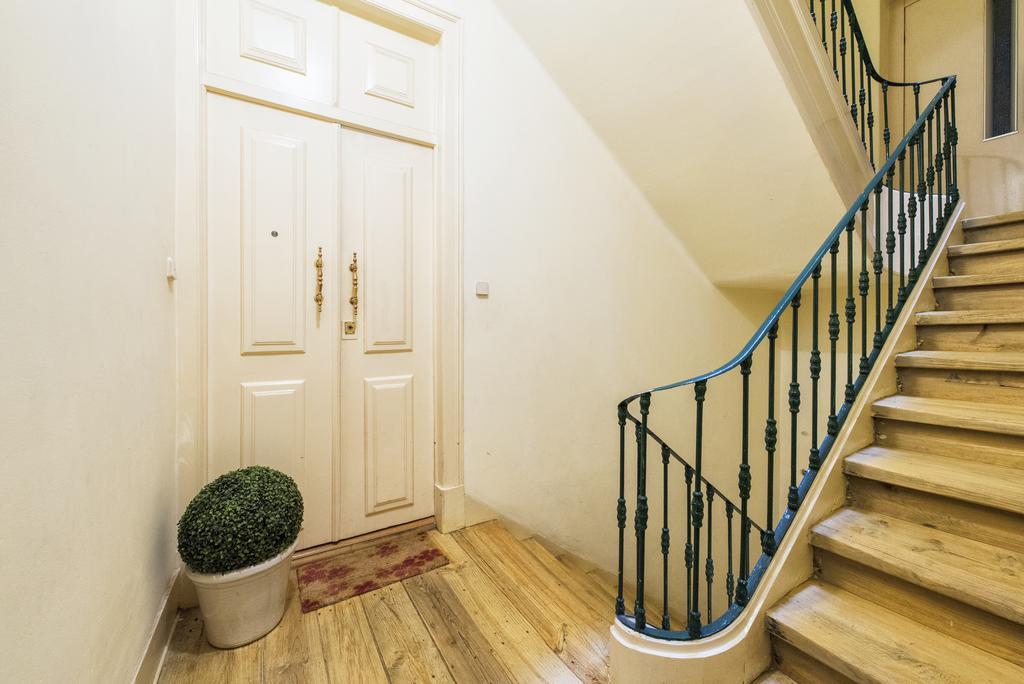 Caza Latina Apartment Lisboa Ngoại thất bức ảnh